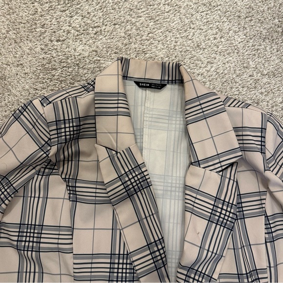 Plaid Lightweight Blazer Jacket - Picture 4 of 4